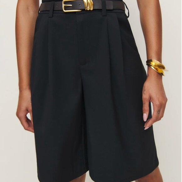 Reformation Drew Low Rise Short Black - Size 12 - Picture 2 of 2